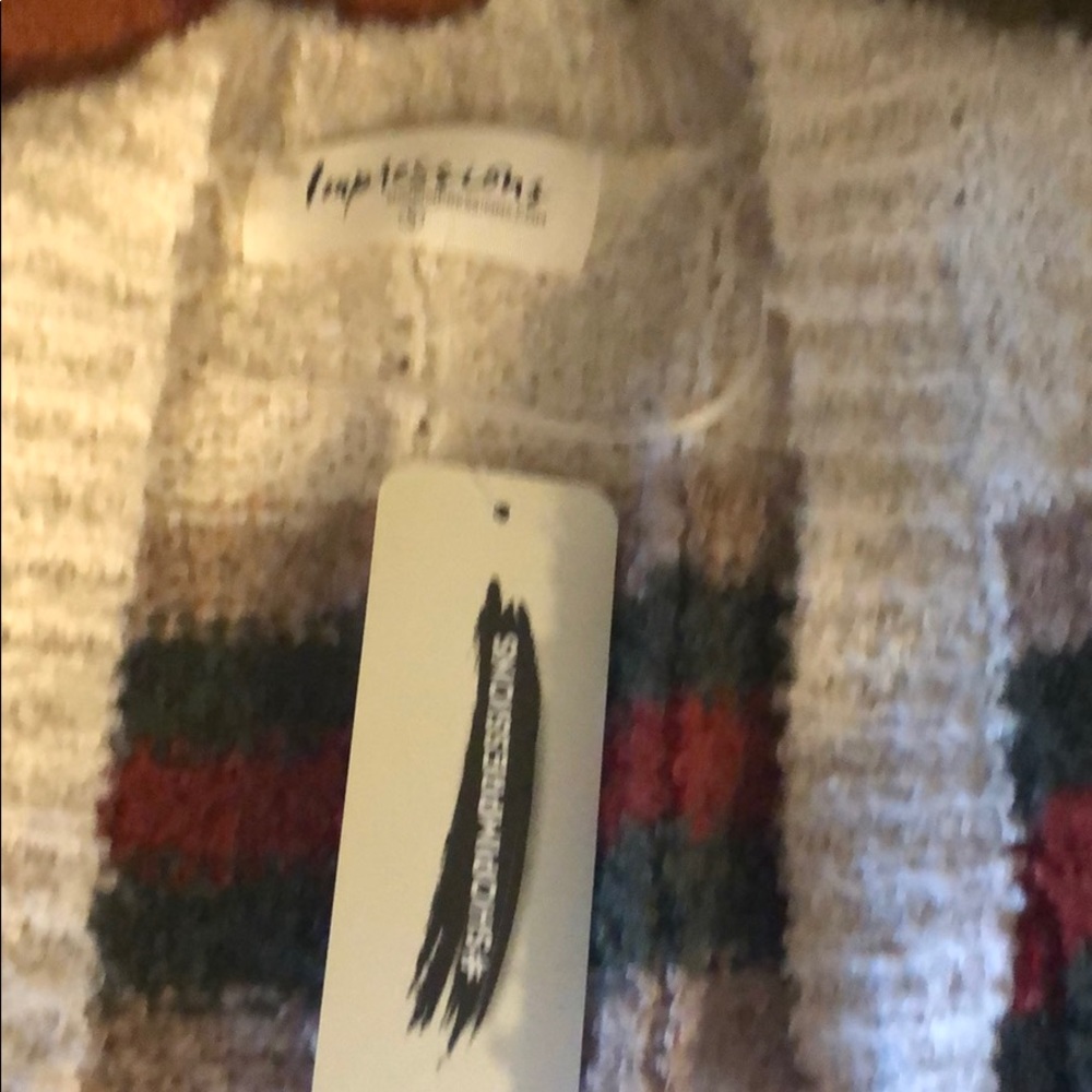 Super soft very cute striped cardigan. Small - Picture 5 of 7
